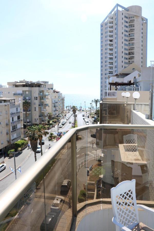 바트얌 Beutifull View Of Batyam 아파트 외부 사진